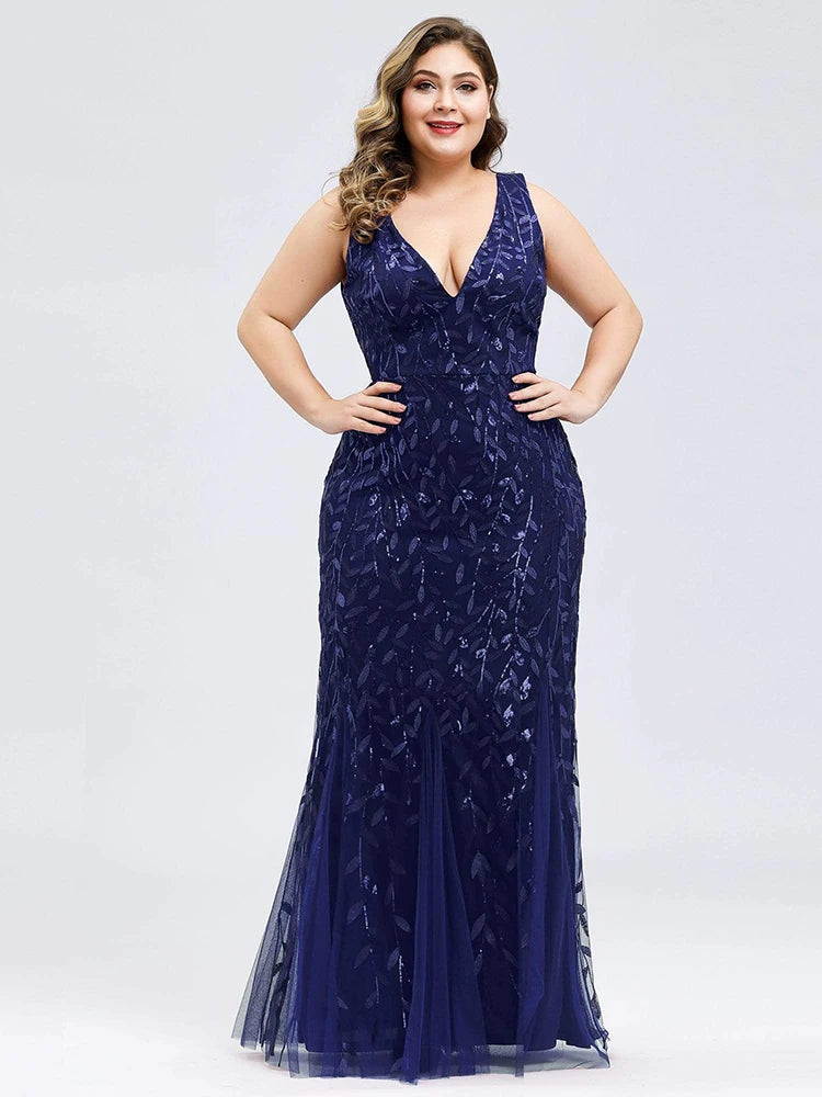 Plus Size Sleeveless Cocktail Dress